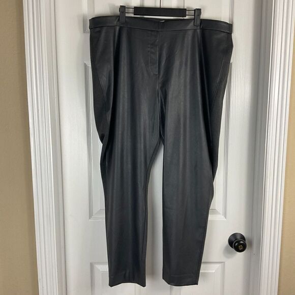 Chicos Women Black Size 4 20 Faux Leather Front Ponte Leggings Pull On Stretch N - Picture 3 of 12